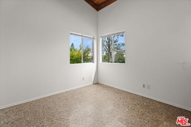 1018 Wellesley Avenue, Los Angeles CA: https://media.crmls.org/mediaz/c151d073-0029-4476-8cc2-2d8c5fefc4f1.jpg