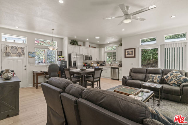 4201 Topanga Canyon Blvd., 51 photo 6