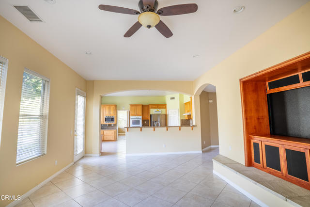 Detail Gallery Image 14 of 50 For 7113 Quito Ct, Camarillo,  CA 93012 - 5 Beds | 4/1 Baths