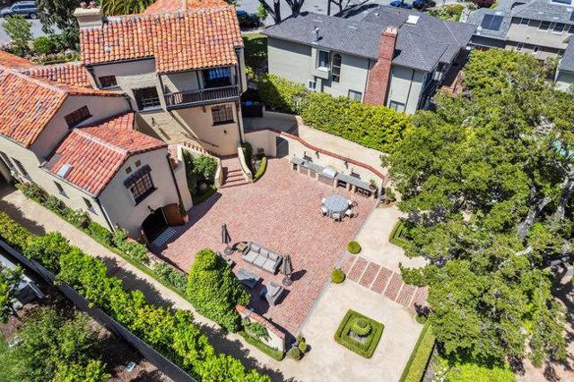 2307 Easton Drive, Burlingame CA: https://media.crmls.org/mediaz/c1538849-6ddb-4ef3-9012-4eb960b7970c.jpg