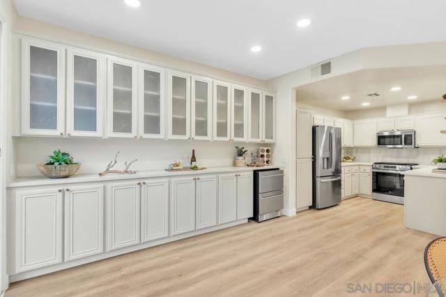 12035 World Trade Dr, San Diego CA: https://media.crmls.org/mediaz/c153df75-bf44-436f-9a6e-f729ac428d4f.jpg