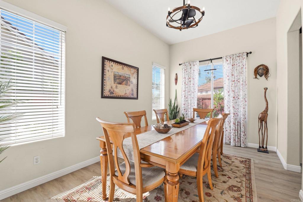 582 Chesterfield Circle - photo 7