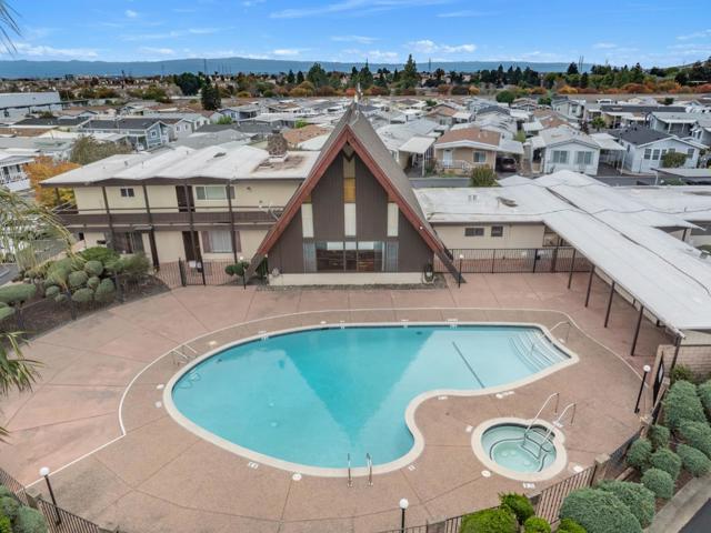 1515 N Milpitas Boulevard, Milpitas CA: https://media.crmls.org/mediaz/c1550edc-500f-4101-93ed-0a0971dbb360.jpg