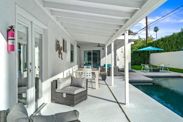 1175 E San Lucas Road, Palm Springs CA: https://media.crmls.org/mediaz/c1551860-8dca-4b7a-9e0d-62b9534d0f5b.jpg