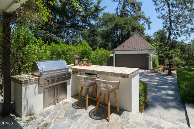 1024 Prospect Boulevard, Pasadena CA: https://media.crmls.org/mediaz/c157bd15-00c0-4a91-9937-609bbe2208b2.jpg