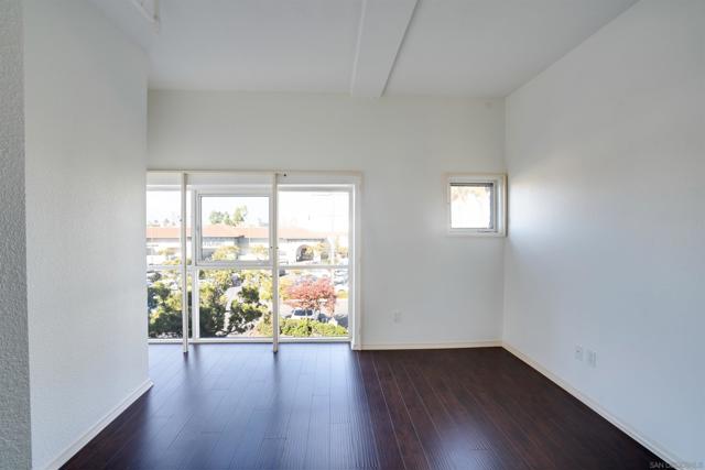 7514 Girard Ave, La Jolla, California 92037, 2 Bedrooms Bedrooms, ,2 BathroomsBathrooms,Condominium,For Sale,Girard Ave,250020172SD