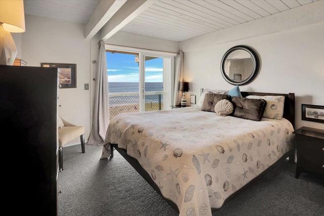 753 The Shoreline, La Selva Beach CA: https://media.crmls.org/mediaz/c15aa4d2-3dfe-434e-a28d-ca301cdf03dd.jpg