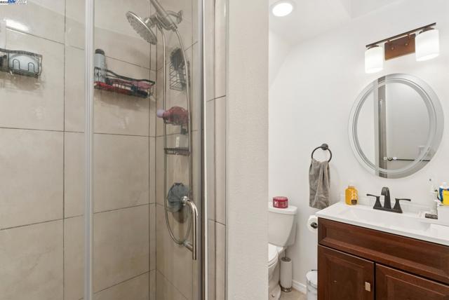 1706 Fairview St, Berkeley CA: https://media.crmls.org/mediaz/c15b0a31-6e99-47e0-9be8-454909d9fbd1.jpg
