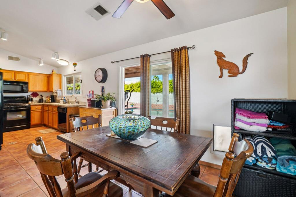 MLS #219138819DA image #13