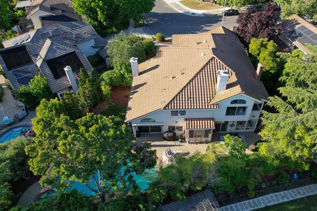 3239 Pinot Blanc Way, San Jose CA: https://media.crmls.org/mediaz/c15ced71-dd90-46e1-aa6a-aaaf58375176.jpg