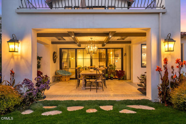 45 Valley Vista Drive, Camarillo CA: https://media.crmls.org/mediaz/c15e0337-8d8f-4a5c-9624-558f79357395.jpg