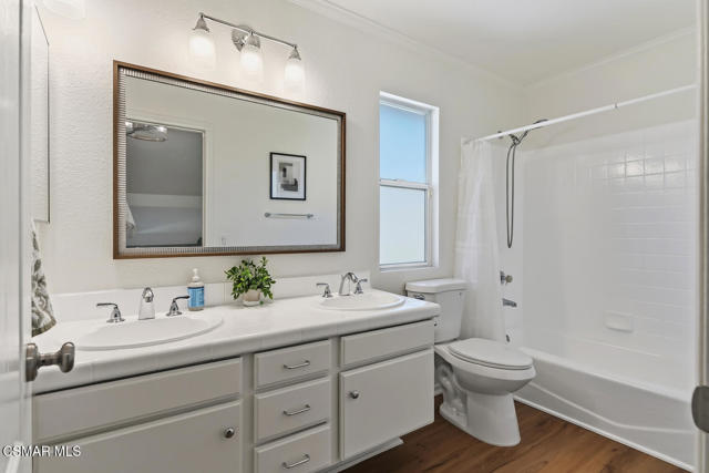 5625 Maricopa Drive, Simi Valley CA: https://media.crmls.org/mediaz/c15e4eea-0ec4-4b03-b42f-fc2208fe4204.jpg