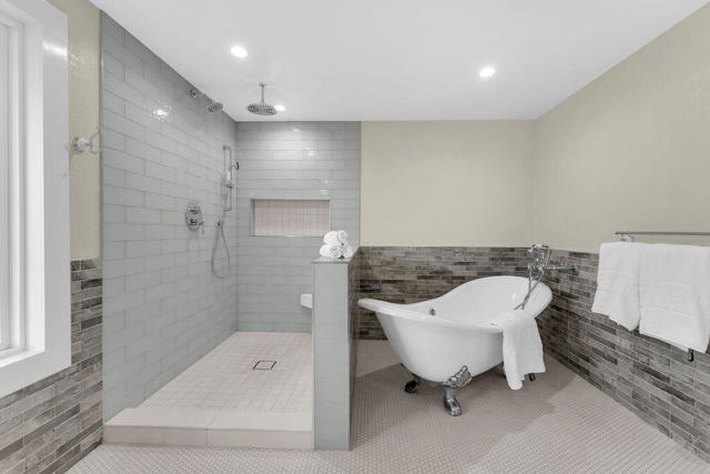 78755 St Thomas Drive, Bermuda Dunes CA: https://media.crmls.org/mediaz/c15e77c4-ac69-4319-a2e6-c1b96167e096.jpg
