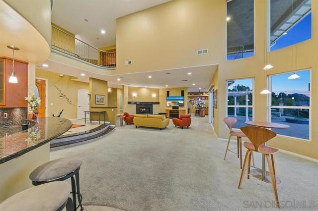 836 Camelot Pkwy, El Cajon CA: https://media.crmls.org/mediaz/c15fd58b-f7a6-46d0-aced-1262e61bac6e.jpg