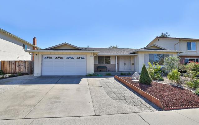6871 Tunbridge Way, San Jose CA: https://media.crmls.org/mediaz/c15fe6bb-689f-4aee-adec-d0dff3275a45.jpg
