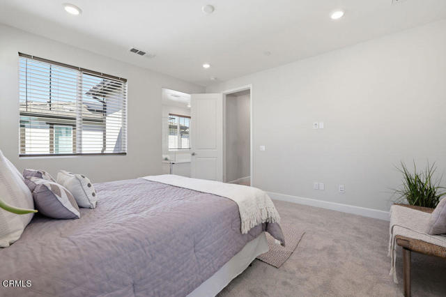 Detail Gallery Image 21 of 49 For 3067 Harrison Ln, Simi Valley,  CA 93065 - 3 Beds | 2/1 Baths