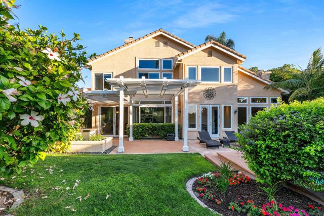 4716 Thurston Place, San Diego CA: https://media.crmls.org/mediaz/c1601e56-131f-45ef-9afa-542bfe813b57.jpg