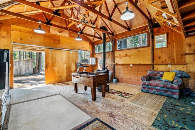 35425 Stonewall Drive, Shingletown CA: https://media.crmls.org/mediaz/c1612c7a-19c6-4a8d-8fb3-0450aa927823.jpg