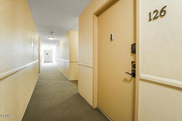Detail Gallery Image 3 of 27 For 11645 Montana Ave #126,  Los Angeles,  CA 90049 - 1 Beds | 1 Baths