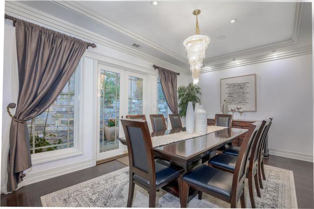 780 S El Monte Avenue, Los Altos CA: https://media.crmls.org/mediaz/c1638d4f-5c5b-4a90-baca-36f0e4862c95.jpg