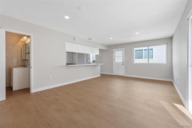 2967 Dove St, San Diego CA: https://media.crmls.org/mediaz/c163f544-1687-469d-b151-c9ad244445d0.jpg