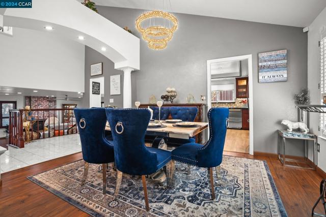 Image 12 of 59 For 5404 Glenwood Ct