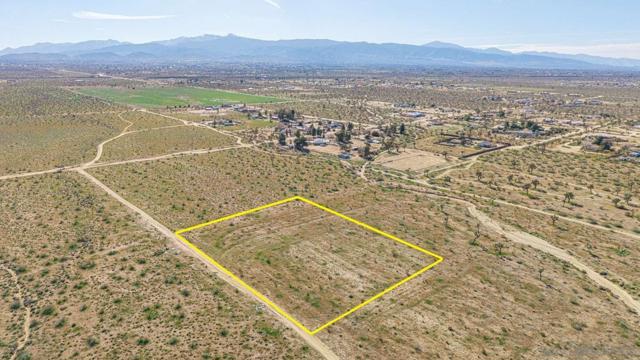 0 Marrakesh AVE, Phelan CA: https://media.crmls.org/mediaz/c165dee6-4d0d-4158-a0e7-7345985f6110.jpg