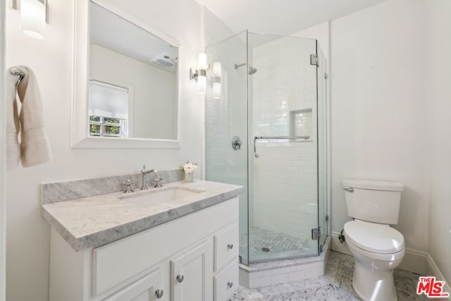 4714 Balboa Avenue, Encino CA: https://media.crmls.org/mediaz/c167860d-efd3-4e84-8474-f96a482f1e85.jpg