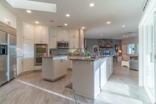 30646 Red Hawk Road, Valley Center CA: https://media.crmls.org/mediaz/c1679e44-2d7a-4476-800a-522eb58a86fd.jpg