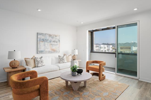 2731 Via Avella, San Diego CA: https://media.crmls.org/mediaz/c169261e-dd46-46cd-8f6f-8fc8aa1f7f02.jpg