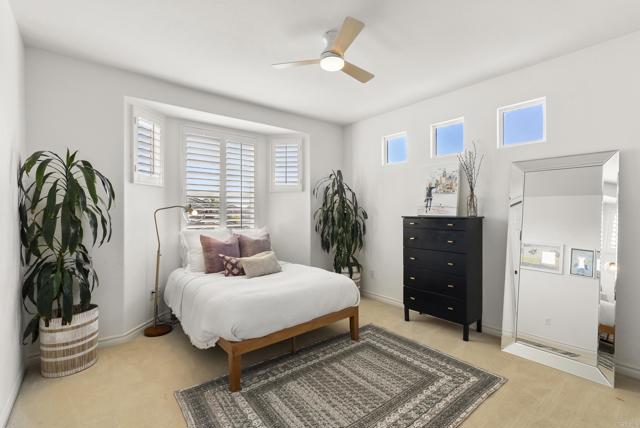 Image 37 of 63 For 1480 Regatta Road