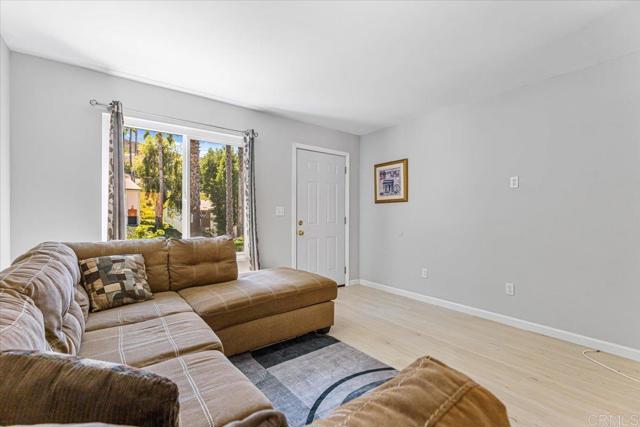 Detail Gallery Image 8 of 31 For 6670 Bell Bluff Ave, San Diego,  CA 92119 - 2 Beds | 1 Baths
