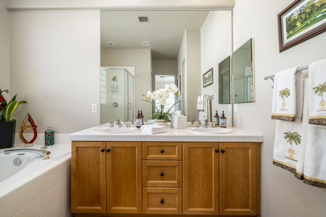 80240 Merion, La Quinta CA: https://media.crmls.org/mediaz/c16e7078-1f09-4158-b88e-55a563899bdc.jpg