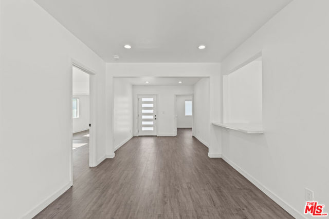 15153 La Maida Street, Sherman Oaks CA: https://media.crmls.org/mediaz/c16e82f7-2cbe-4ff8-ab41-2a11e0d0bd95.jpg