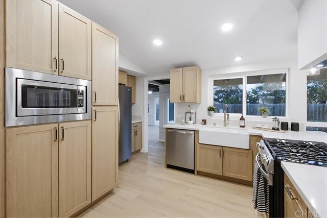 Detail Gallery Image 22 of 60 For 5461 Brunswick Ave, San Diego,  CA 92120 - 3 Beds | 2 Baths