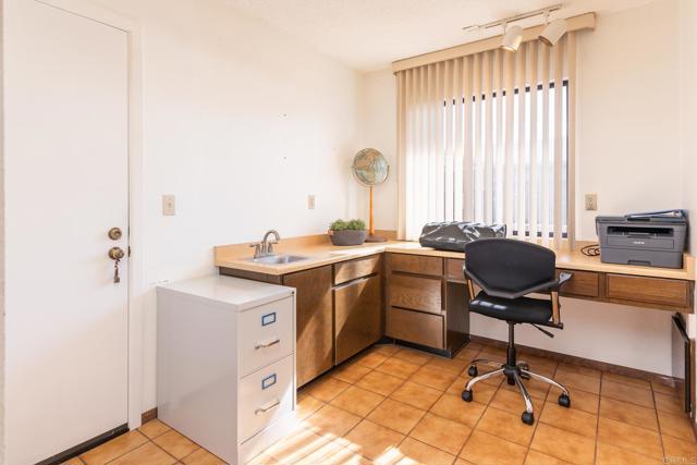 Detail Gallery Image 31 of 48 For 634 via Santa Cruz, Vista,  CA 92081 - 2 Beds | 2 Baths