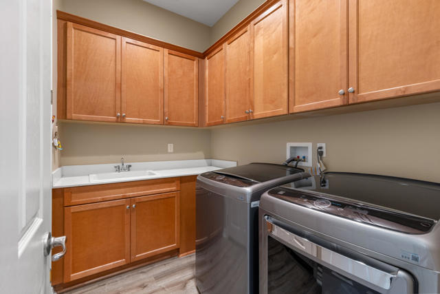 43606 Treviso Drive, Indio CA: https://media.crmls.org/mediaz/c16fe056-8d6c-4402-9070-296d52c23978.jpg