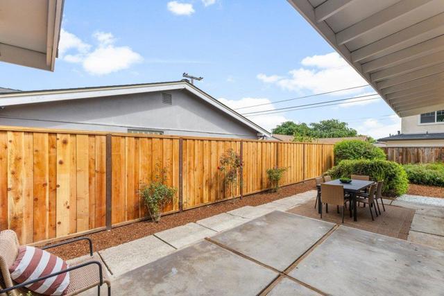 385 Cronin Drive, Santa Clara CA: https://media.crmls.org/mediaz/c170ead0-0364-4339-98ef-ba73272362d0.jpg