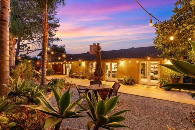 1567 Crest Drive, Encinitas CA: https://media.crmls.org/mediaz/c1722d12-9141-4872-b128-20ae415a209b.jpg