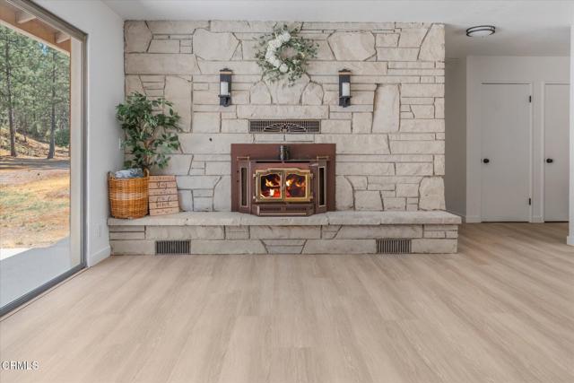 Detail Gallery Image 3 of 37 For 1997 Independence Cemetary Rd, Rail Road Flat,  CA 95248 - 3 Beds | 2 Baths