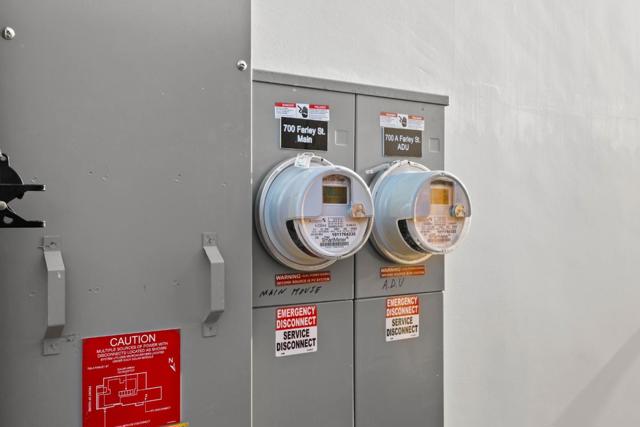 Image 53 of 69 For 700 Farley Street