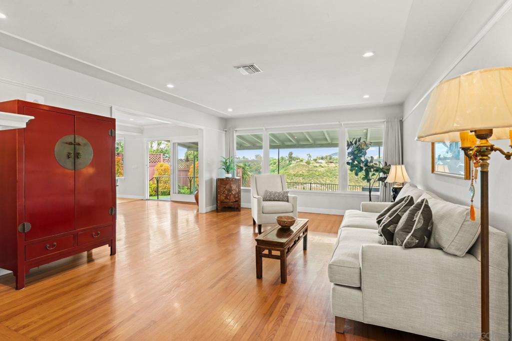 4662 Lucille Dr - photo 11