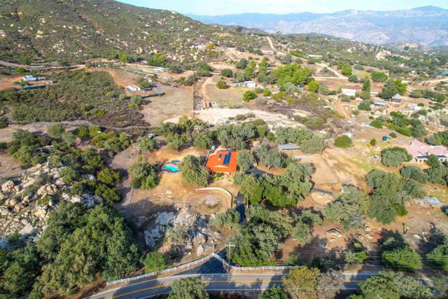 20320 Deerhorn Valley Road, Jamul, California 91935, 4 Bedrooms Bedrooms, ,4 BathroomsBathrooms,Single Family Residence,For Sale,Deerhorn Valley Road,250019383SD