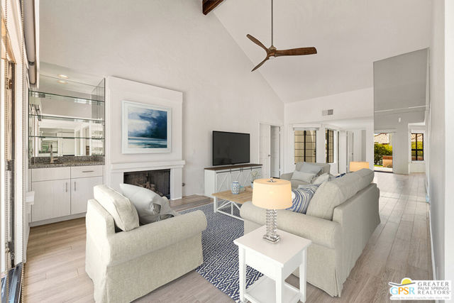 106 Avellino Circle, Palm Desert CA: https://media.crmls.org/mediaz/c174f74c-0440-4693-ac50-865bb73d2e1a.jpg