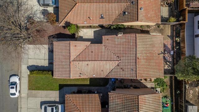 576 Mekler Drive, San Jose CA: https://media.crmls.org/mediaz/c175305f-fdd2-4b16-907f-400011eadd91.jpg