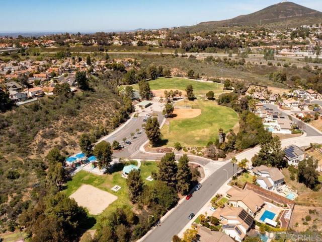 Detail Gallery Image 34 of 38 For 12940 Calle De Las Rosas, San Diego,  CA 92129 - 4 Beds | 2 Baths