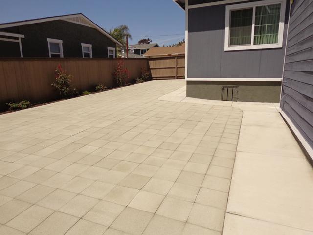 404 414 PALM AVENUE, Chula Vista CA: https://media.crmls.org/mediaz/c175fad7-c9d4-4cca-99ab-b852d35a5705.jpg