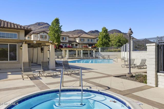 83 Via Aldea, Newbury Park CA: https://media.crmls.org/mediaz/c176cdd8-5d27-47f2-a4e2-d8f5510f7dde.jpg