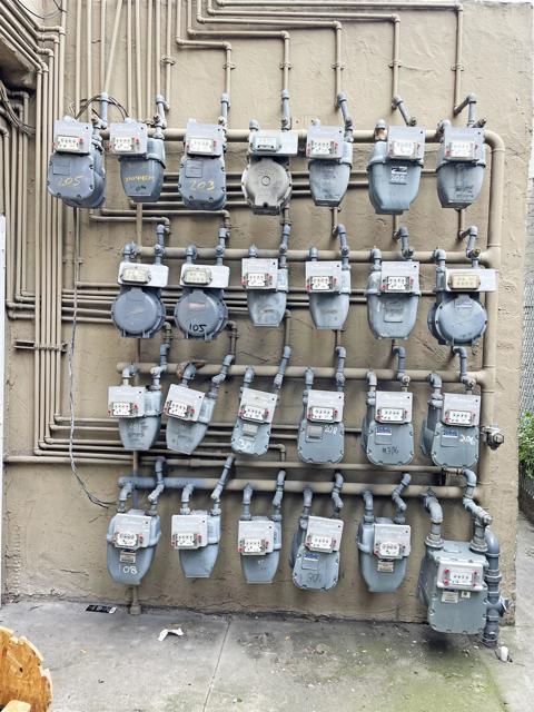 Image 12 of 20 For 2451 Seminary Ave