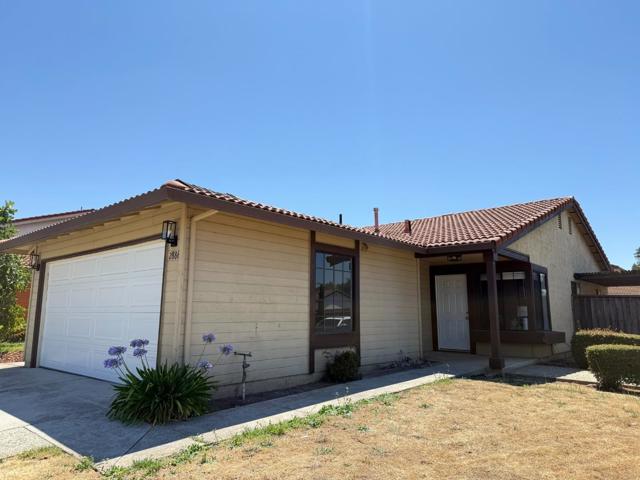 2886 Damico Drive, San Jose CA: https://media.crmls.org/mediaz/c177da31-2eb7-4e33-945a-0ffee344459b.jpg
